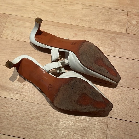 Stephane Kelian white leather kitten heels - Picture 3 of 4